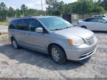  Salvage Chrysler Town & Country