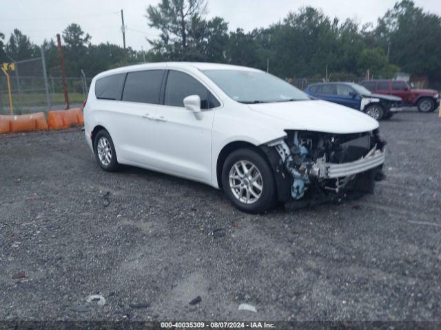  Salvage Chrysler Pacifica