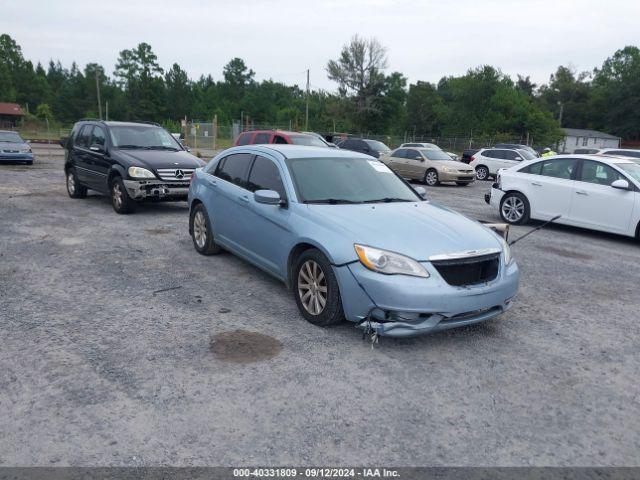  Salvage Chrysler 200