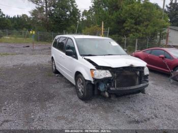  Salvage Dodge Grand Caravan