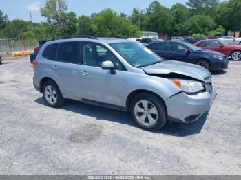  Salvage Subaru Forester