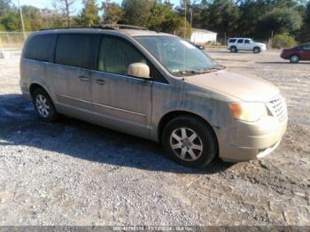  Salvage Chrysler Town & Country