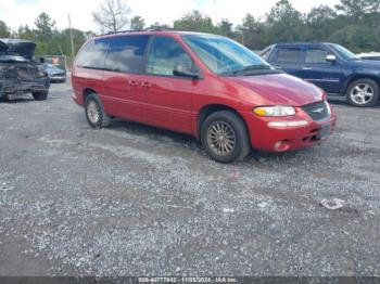  Salvage Chrysler Town & Country