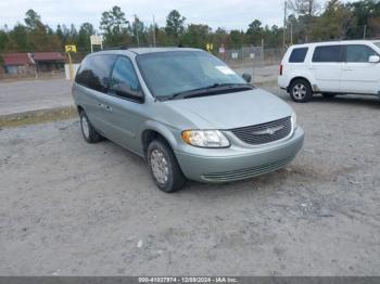  Salvage Chrysler Town & Country