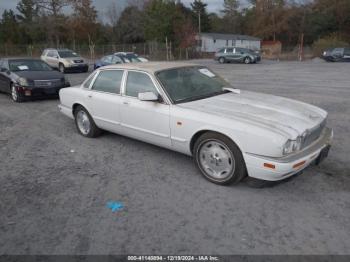  Salvage Jaguar Xj6