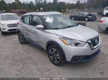  Salvage Nissan Kicks