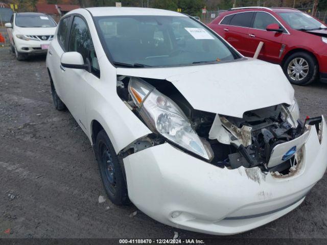  Salvage Nissan LEAF