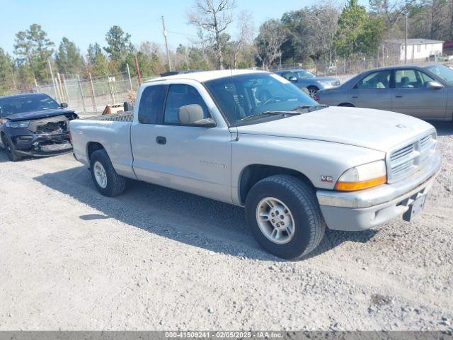  Salvage Dodge Dakota