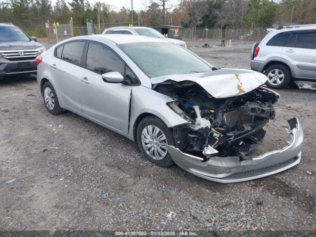  Salvage Kia Forte