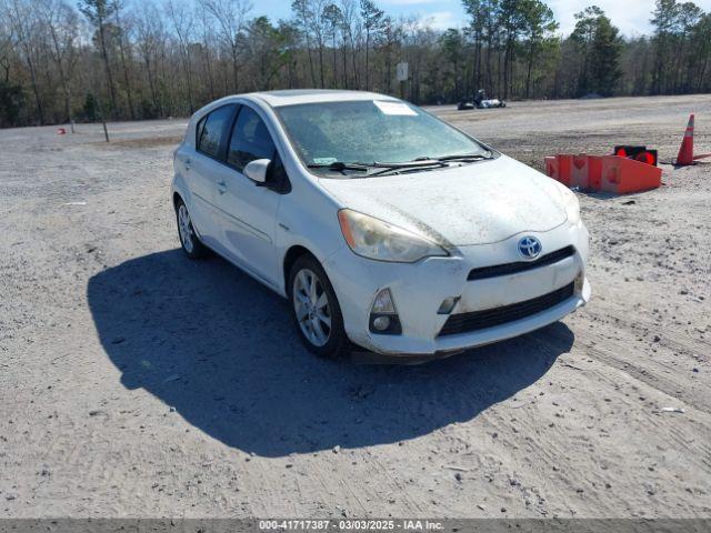  Salvage Toyota Prius c