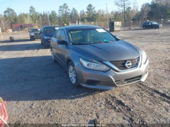  Salvage Nissan Altima