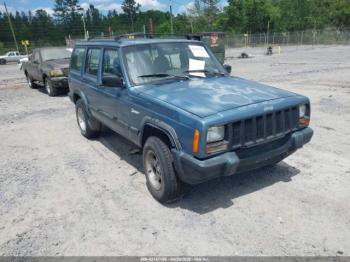  Salvage Jeep Cherokee