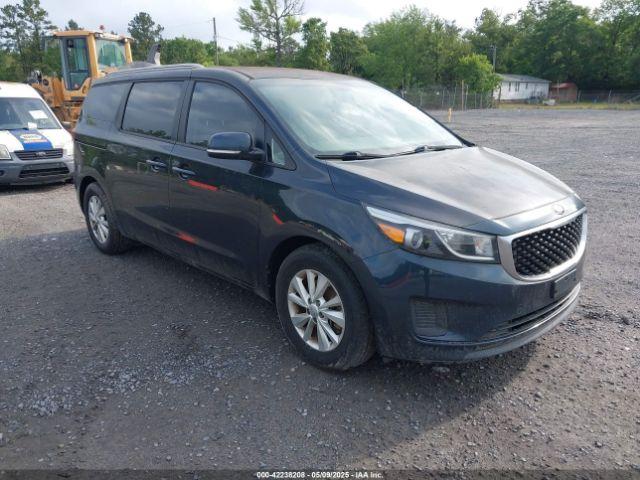  Salvage Kia Sedona