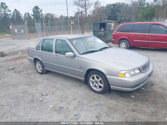  Salvage Volvo S70