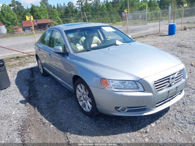  Salvage Volvo S80