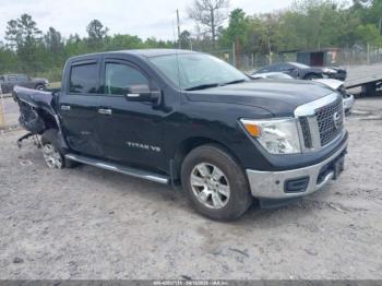  Salvage Nissan Titan