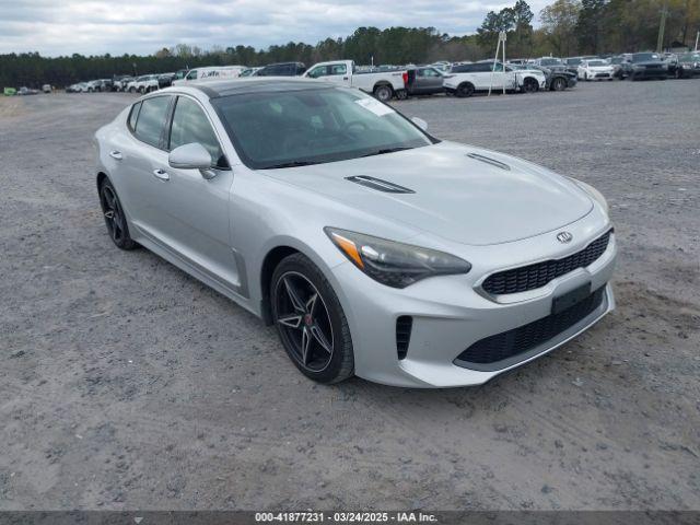  Salvage Kia Stinger