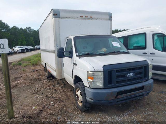  Salvage Ford E-350