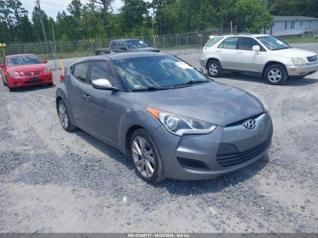  Salvage Hyundai VELOSTER