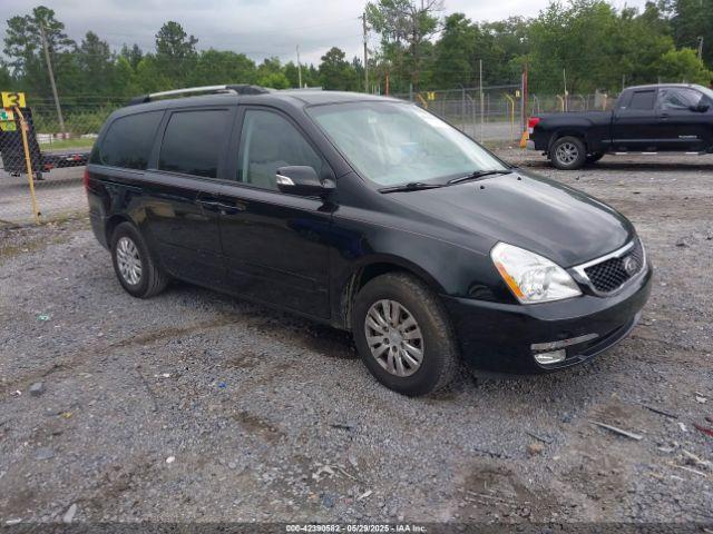 Salvage Kia Sedona