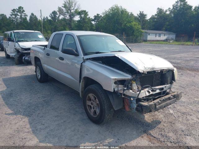  Salvage Dodge Dakota