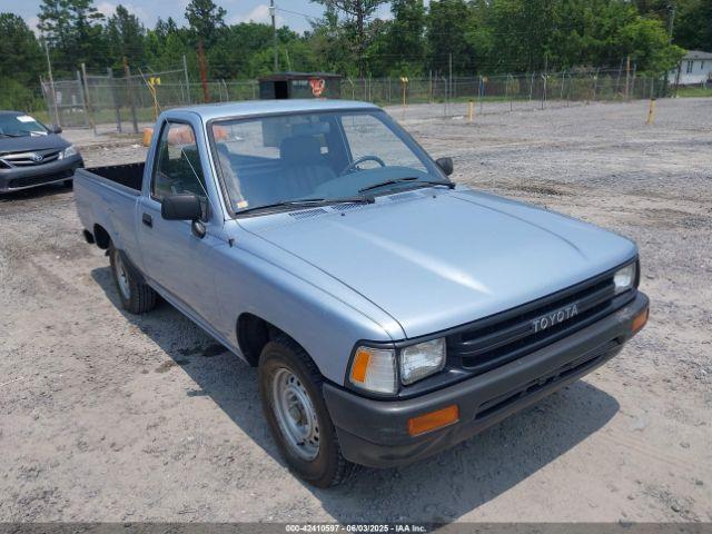  Salvage Toyota Pickup