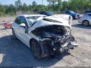  Salvage Porsche Macan