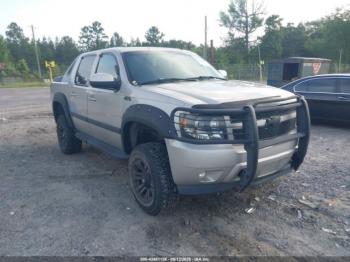  Salvage Chevrolet Avalanche 1500