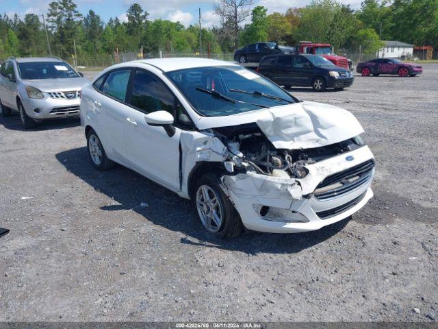  Salvage Ford Fiesta