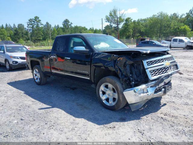  Salvage Chevrolet Silverado 1500