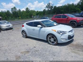  Salvage Hyundai VELOSTER