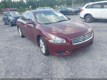  Salvage Nissan Maxima