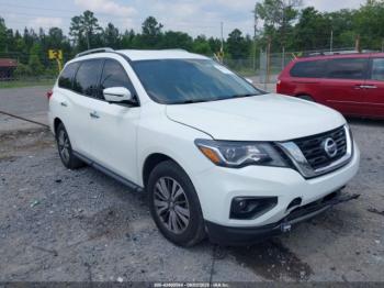  Salvage Nissan Pathfinder