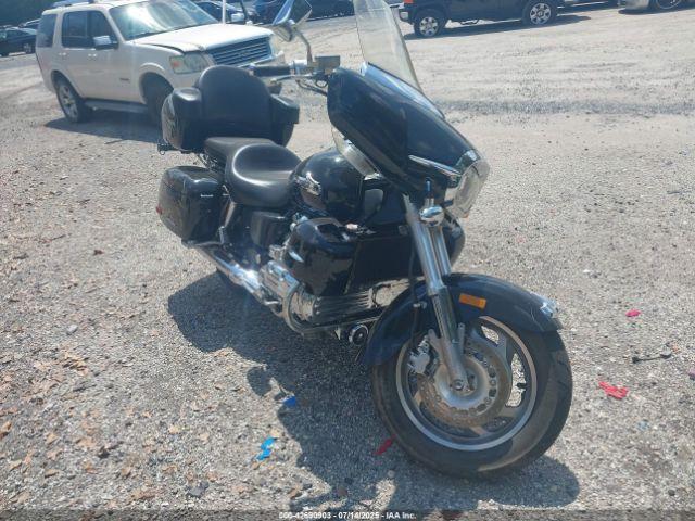  Salvage Honda Gl1500