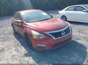  Salvage Nissan Altima