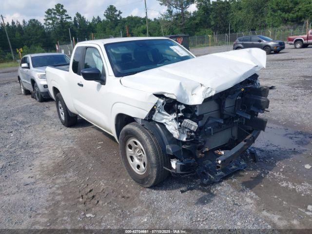  Salvage Nissan Frontier