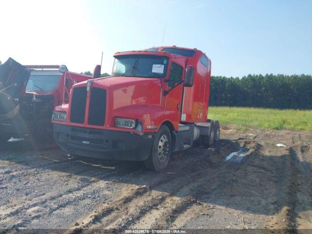  Salvage Kenworth T600
