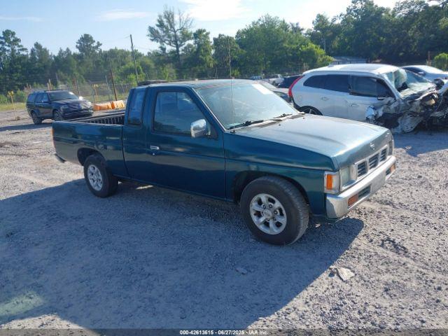  Salvage Nissan 4x2 Truck