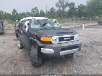  Salvage Toyota FJ Cruiser