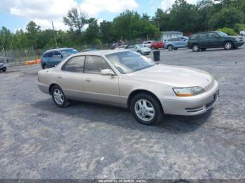  Salvage Lexus Es