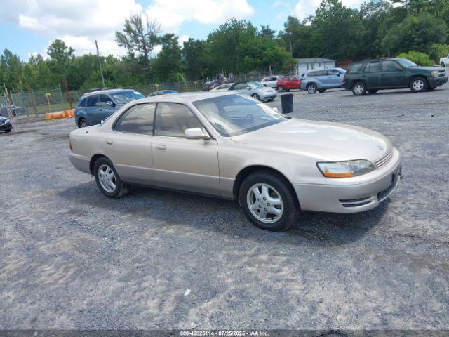 Salvage Lexus Es