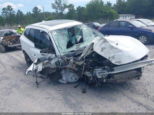  Salvage Volvo XC60