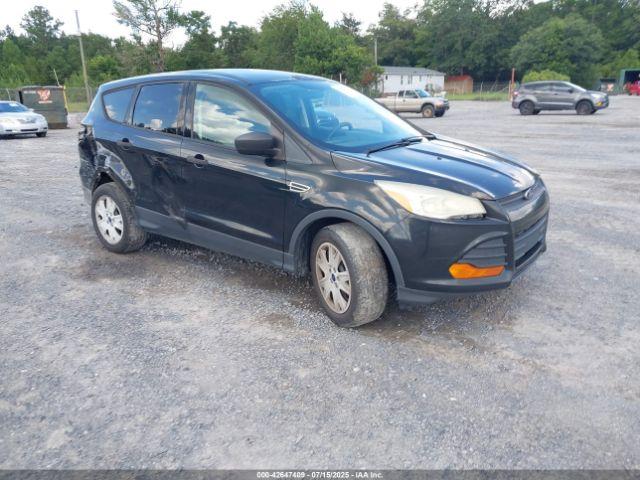  Salvage Ford Escape