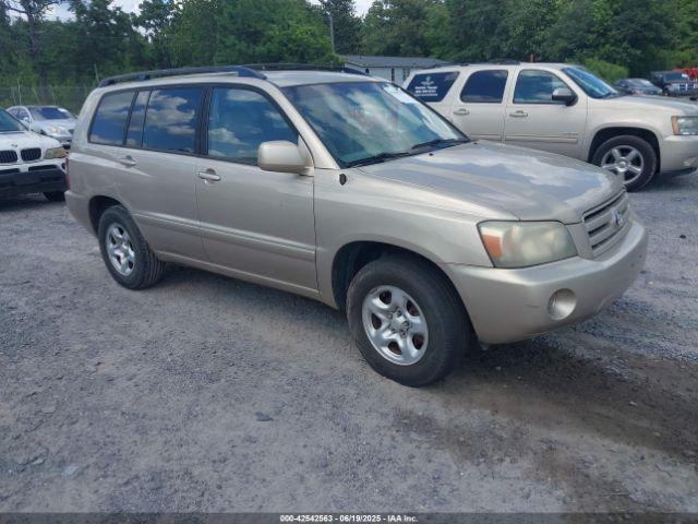  Salvage Toyota Highlander