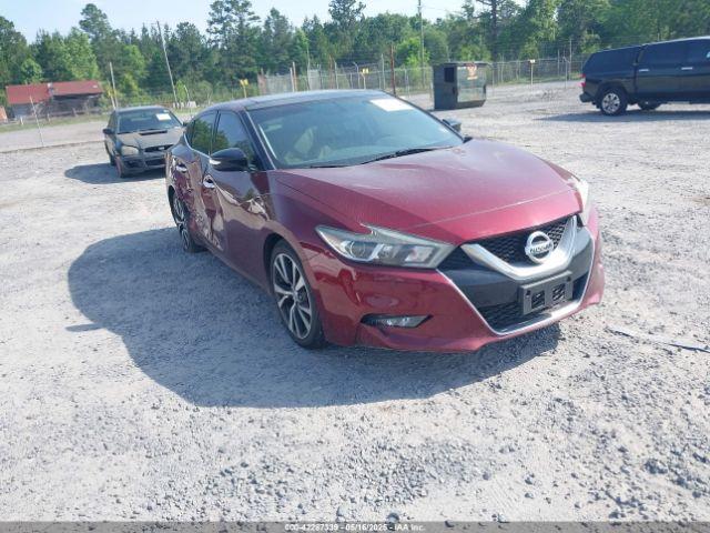  Salvage Nissan Maxima