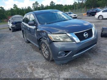  Salvage Nissan Pathfinder