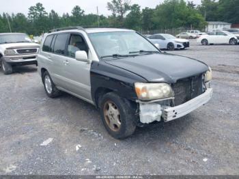 Salvage Toyota Highlander