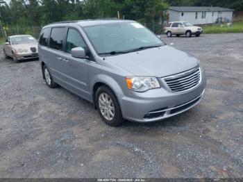  Salvage Chrysler Town & Country