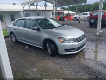  Salvage Volkswagen Passat