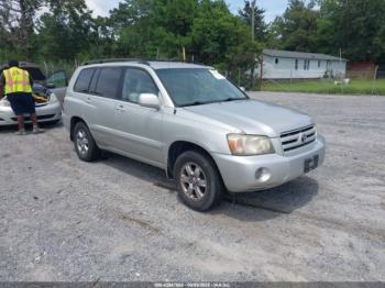  Salvage Toyota Highlander